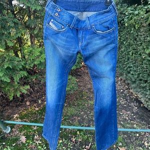 Diesel jeans made in Italy like new.